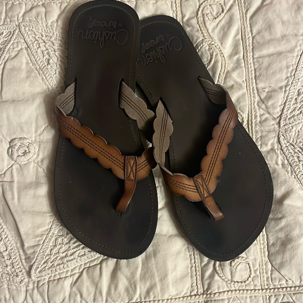 Reef sandal size 6
